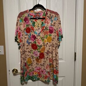 Johnny Was Multicolor Floral V-Neck Top